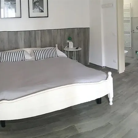 Bed & Breakfast Residenza Marina