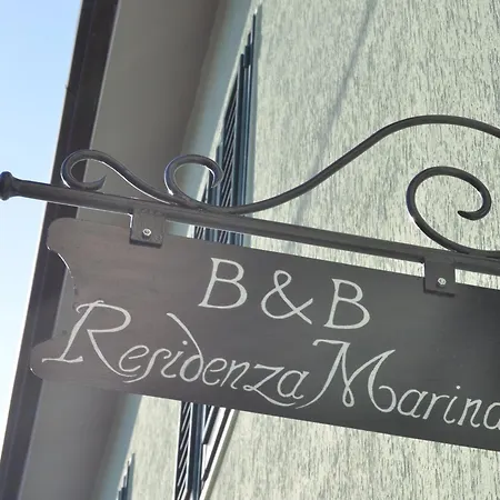 Residenza Marina Bed & Breakfast 3*
