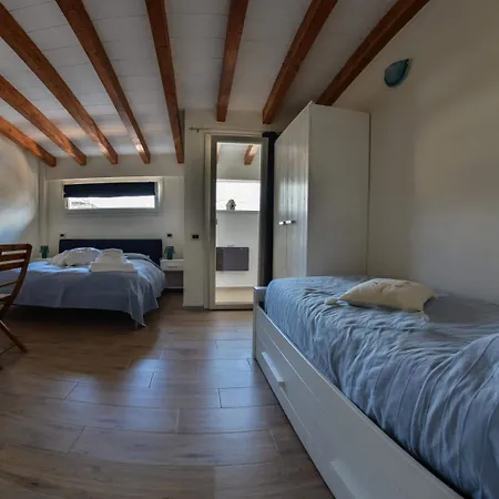 Alojamento de Acomodação e Pequeno-almoço Residenza Marina Marina Di Carrara